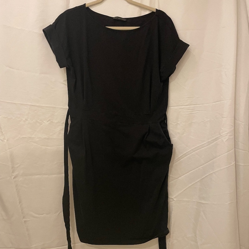 Black Summer Dress - Picture 3 of 3